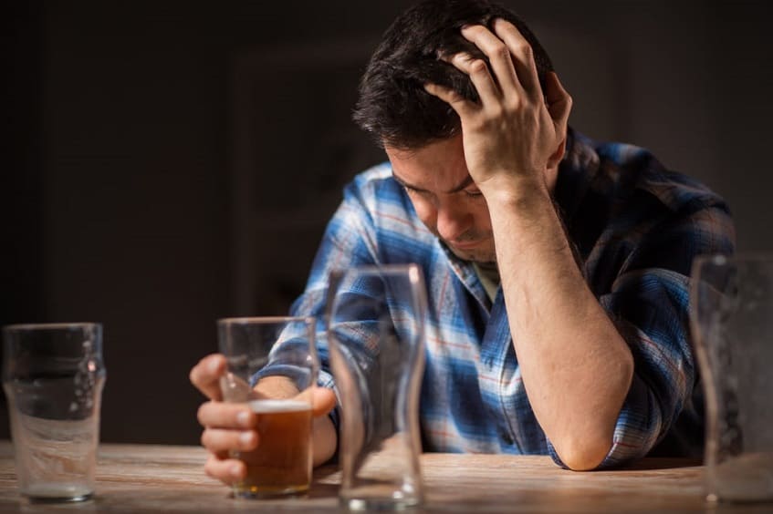 Похмелье после пива: методы лечения. Как избавиться от похмелья не выходя из дома? Секретные методы